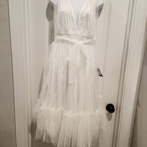 Lulu's White Tulle Midi Dress